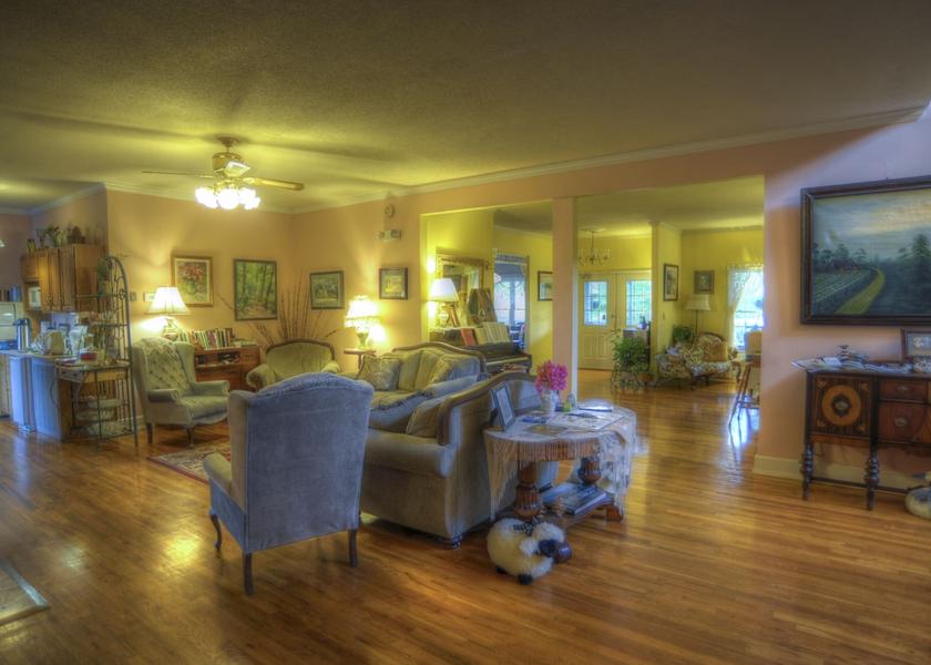 Tennessee Sevierville Lobby