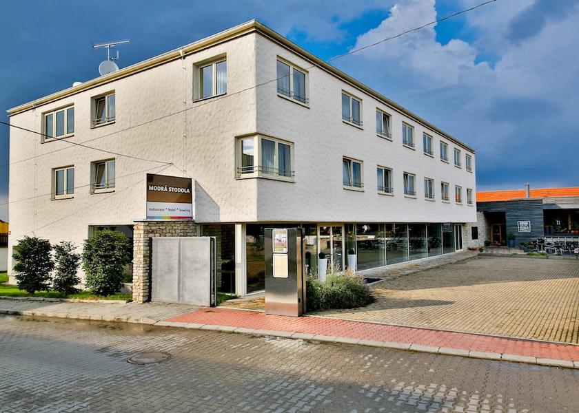 Central Bohemia (region) Horomerice Entrance