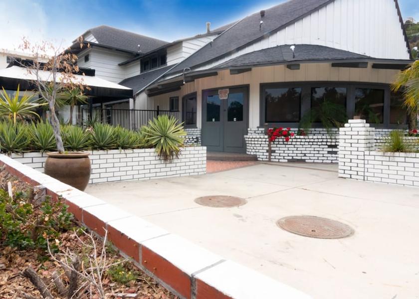 California Rancho Palos Verdes Front of property