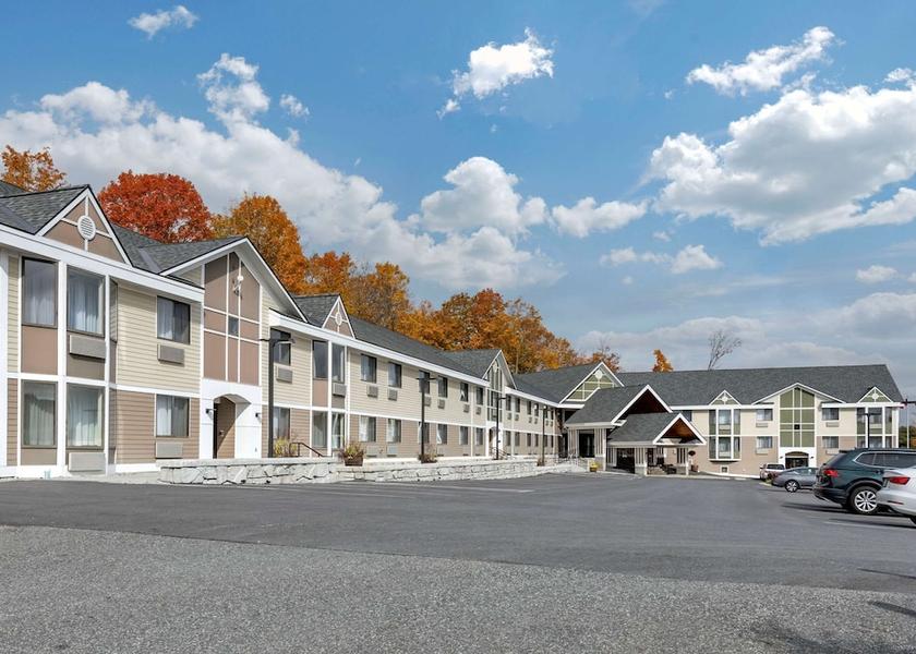 Ohio Montpelier Exterior Detail