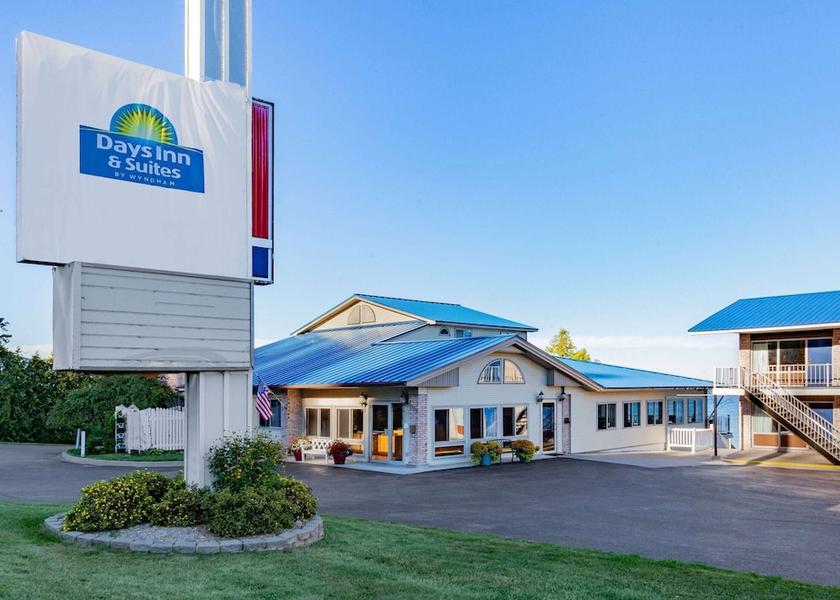 Michigan St Ignace Exterior Detail