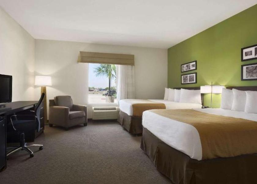 Texas Cotulla Guestroom