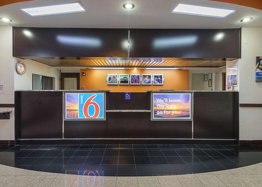 Alabama Decatur Lobby