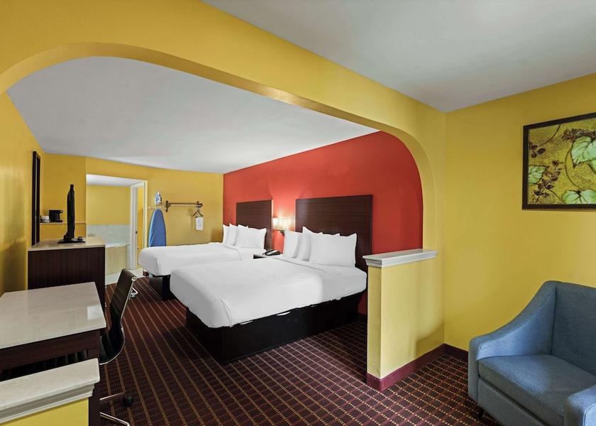 Mississippi Gulfport Room