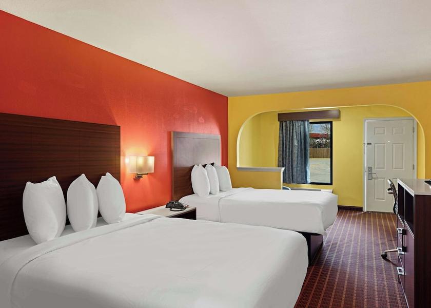 Mississippi Gulfport Room