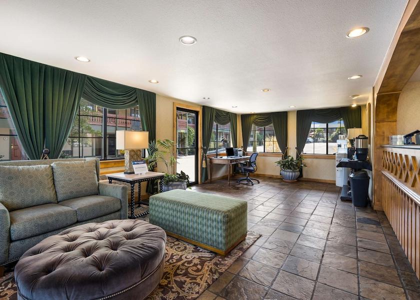 Kentucky Ashland Lobby