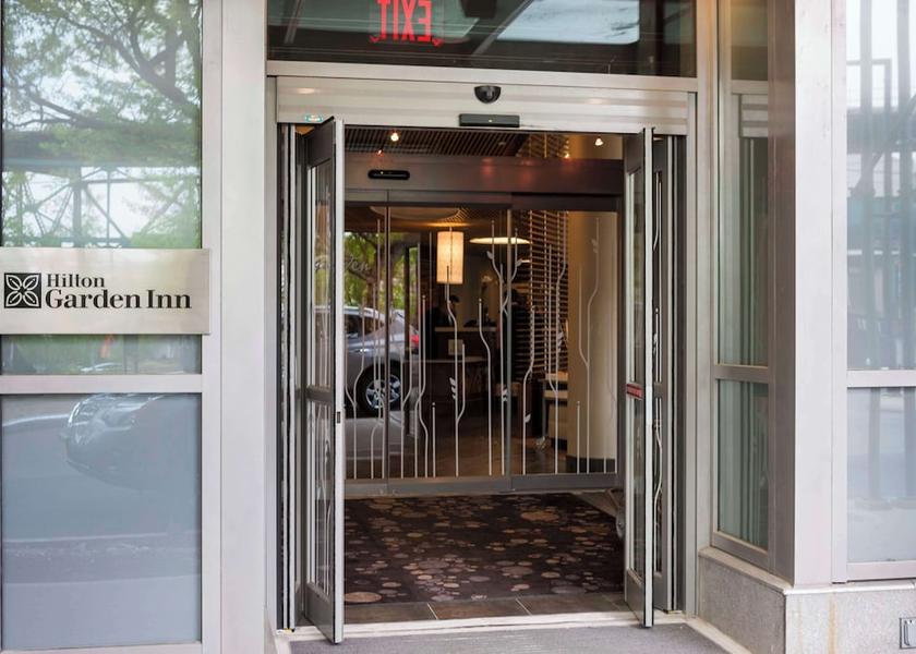 New York Long Island City Exterior