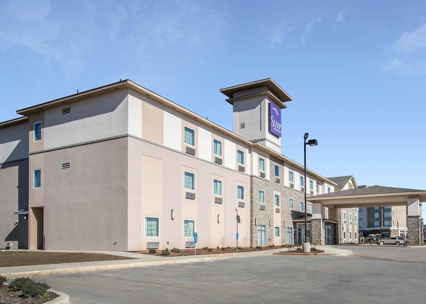Mississippi Meridian Exterior