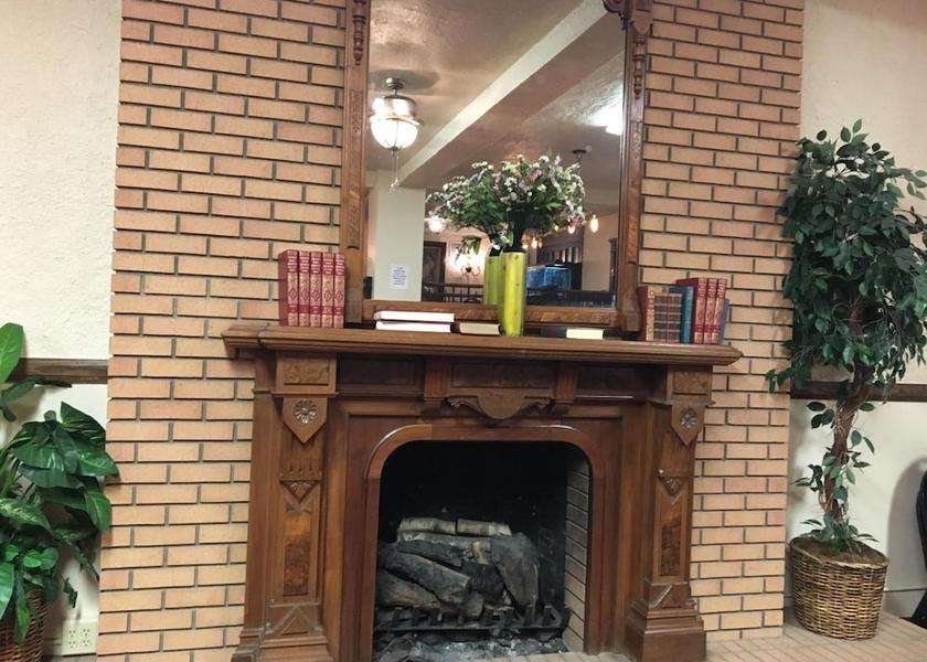 Colorado monte vista Interior Entrance