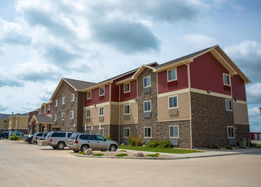 North Dakota Minot Exterior Detail