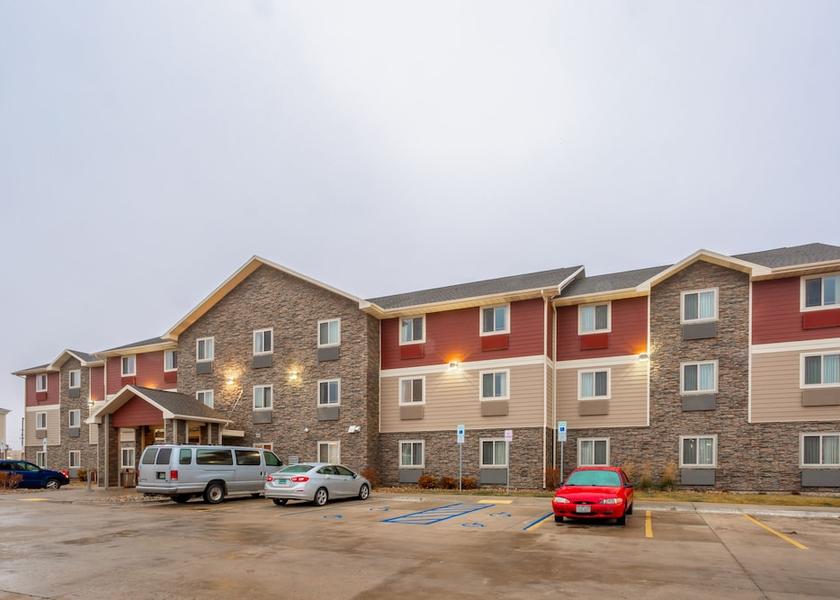 North Dakota Minot Exterior Detail