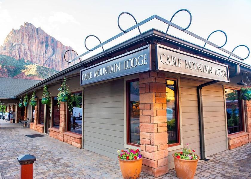 Utah Springdale Facade