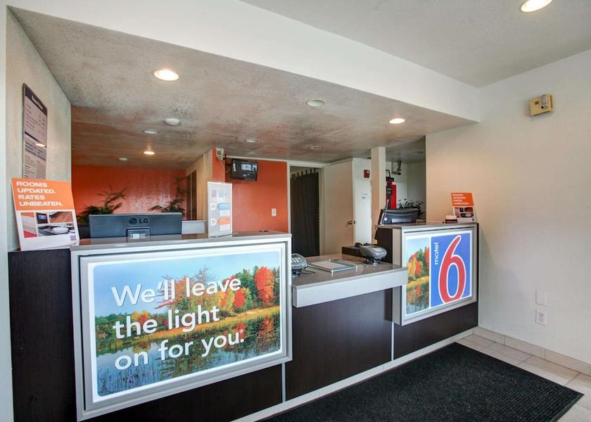 Maryland Elkton Lobby