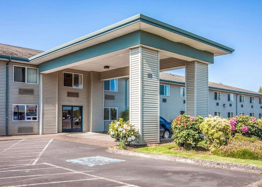 Oregon Sublimity Exterior Detail