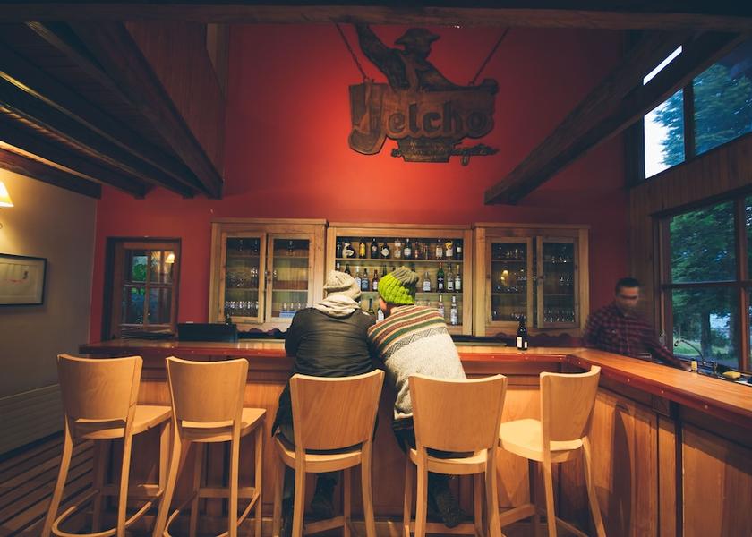 Los Lagos (region) Chaiten Bar