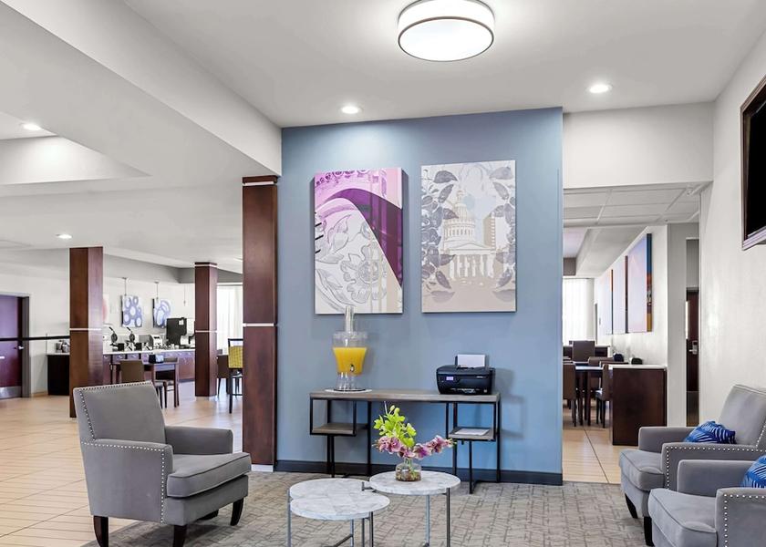 Missouri Hazelwood Lobby