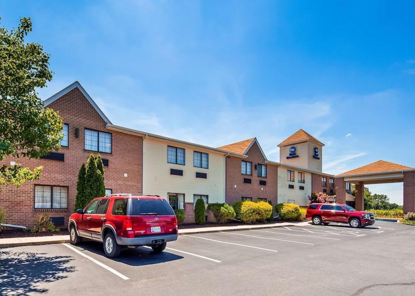 Texas Denton Exterior Detail