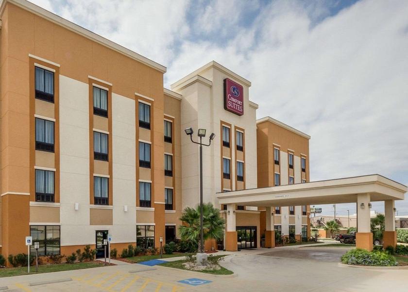 Texas Cotulla Exterior Detail