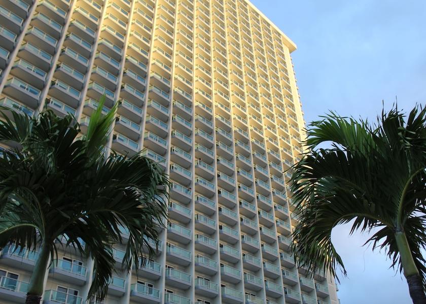 Hawaii Honolulu Facade