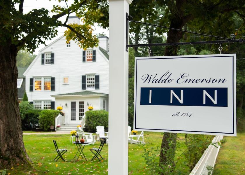Maine Kennebunk Terrace