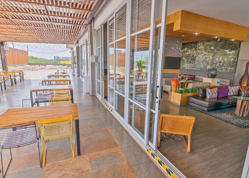 Casanare Yopal Exterior Detail