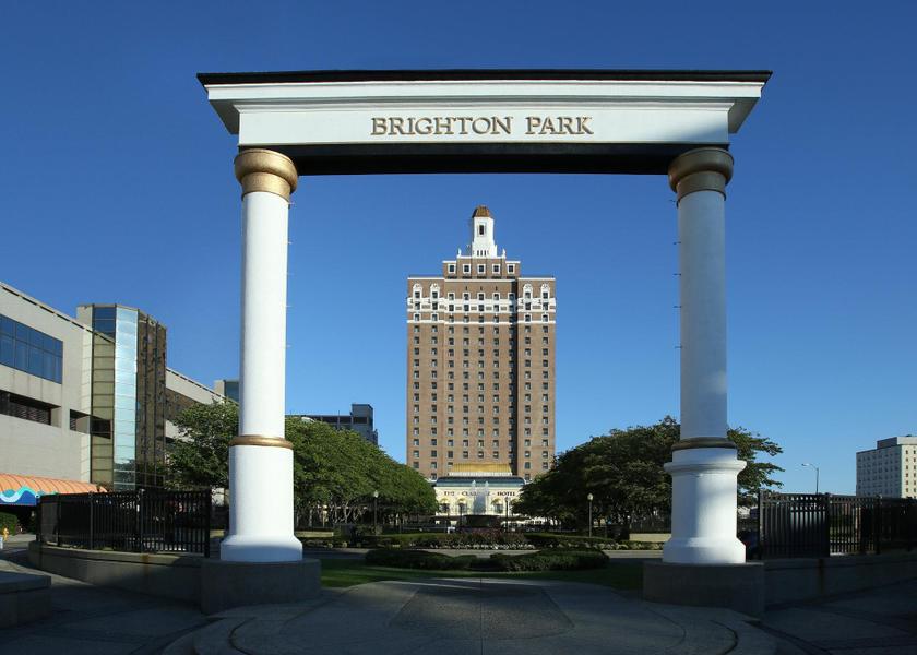New Jersey Atlantic City Hotel Exterior