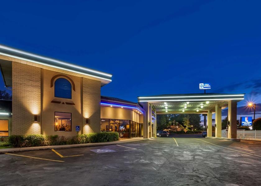 Illinois Evanston Exterior Detail