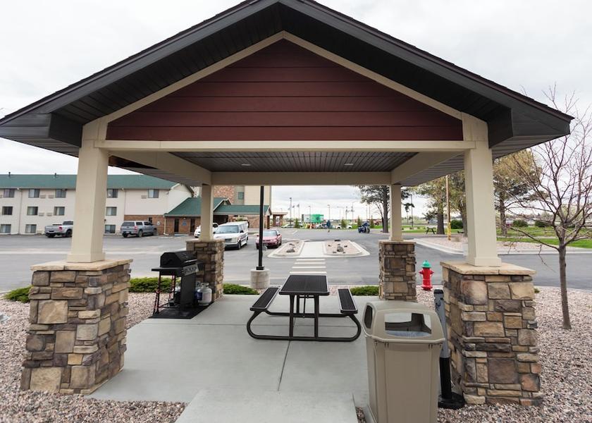 Wyoming Cheyenne BBQ/picnic area