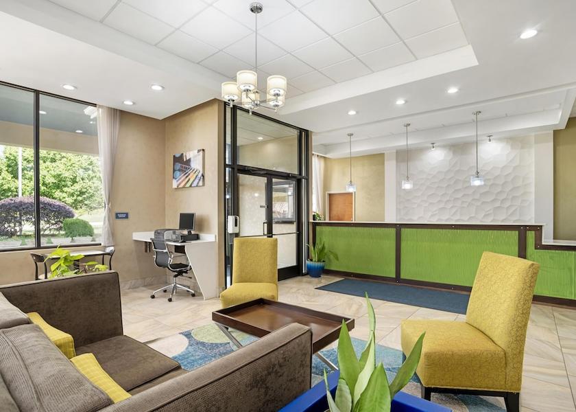 Louisiana Monroe Lobby