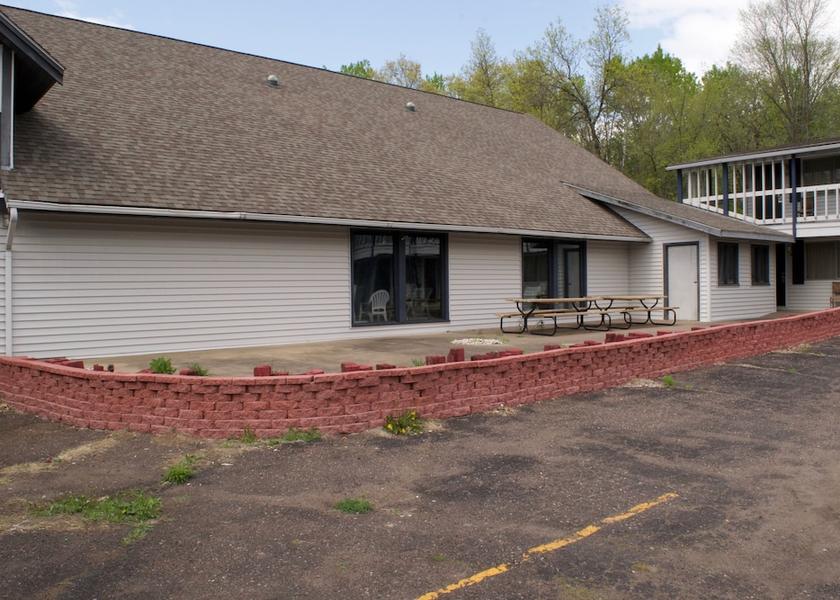 Wisconsin St Croix Falls Barbeque