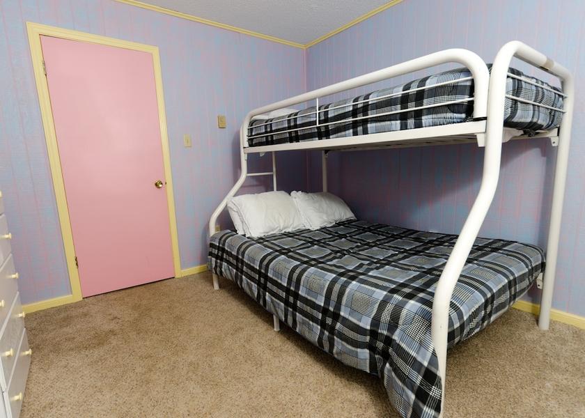 West Virginia Snowshoe Room