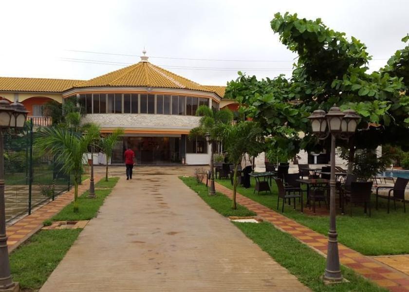 Navarra Viana Entrance