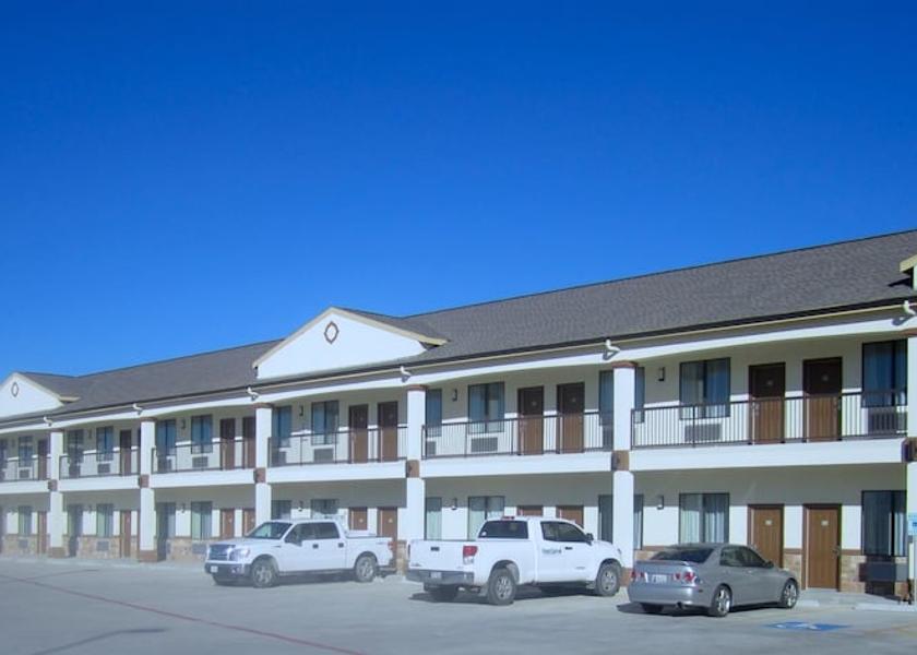 Texas Cuero Exterior Detail