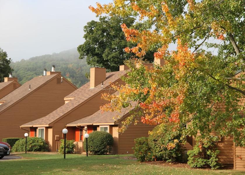 Kentucky Ashland Exterior Detail