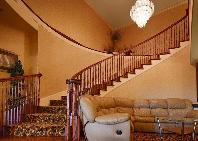 New York Henrietta Lobby