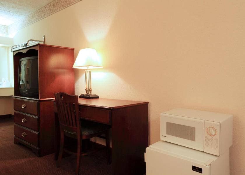 North Carolina Raleigh Guestroom