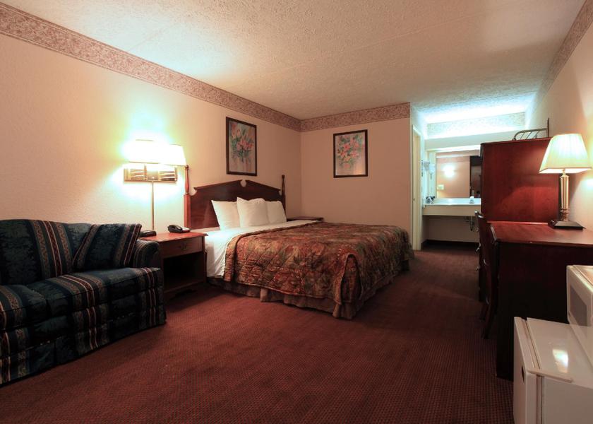 North Carolina Raleigh Standard Accessible King Bed