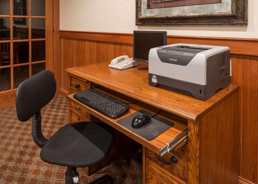 Missouri St. Robert Business Center