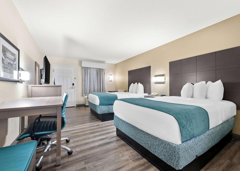 Maine Northport Room