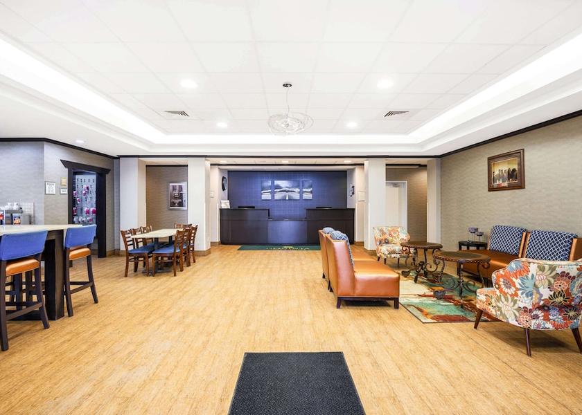 Montana Glendive Lobby