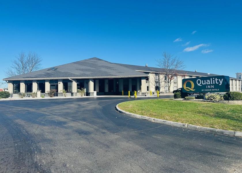 Indiana Plainfield Exterior Detail