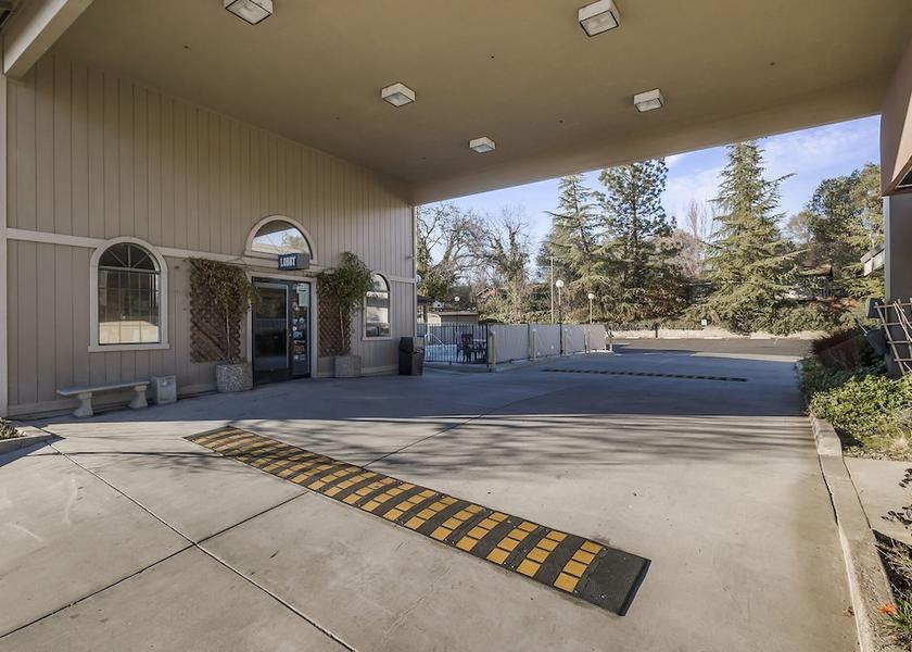 California Sonora Facade