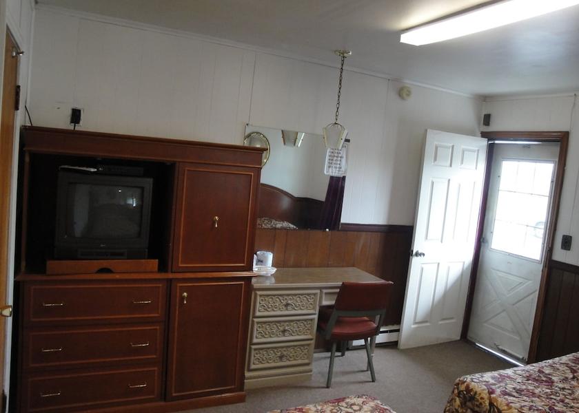 New York Grand Island Living Area