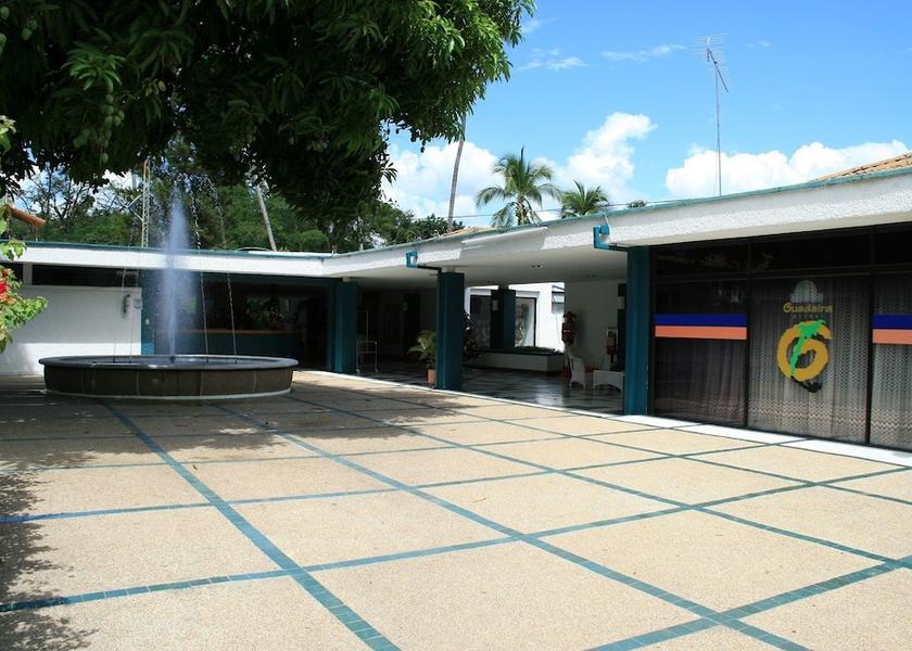 Tolima Melgar Exterior Detail