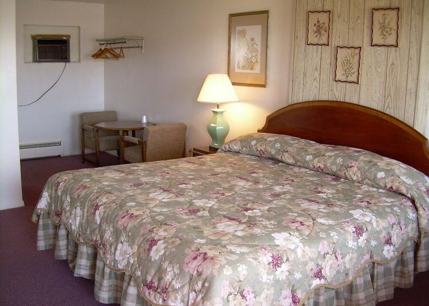 New York Grand Island Room