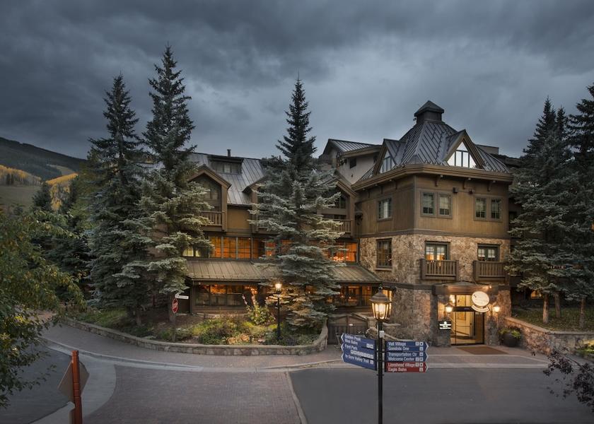 Colorado Vail Front of property - evening/night