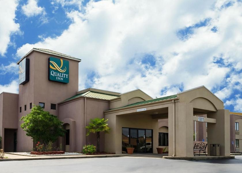 Mississippi Meridian Exterior Detail