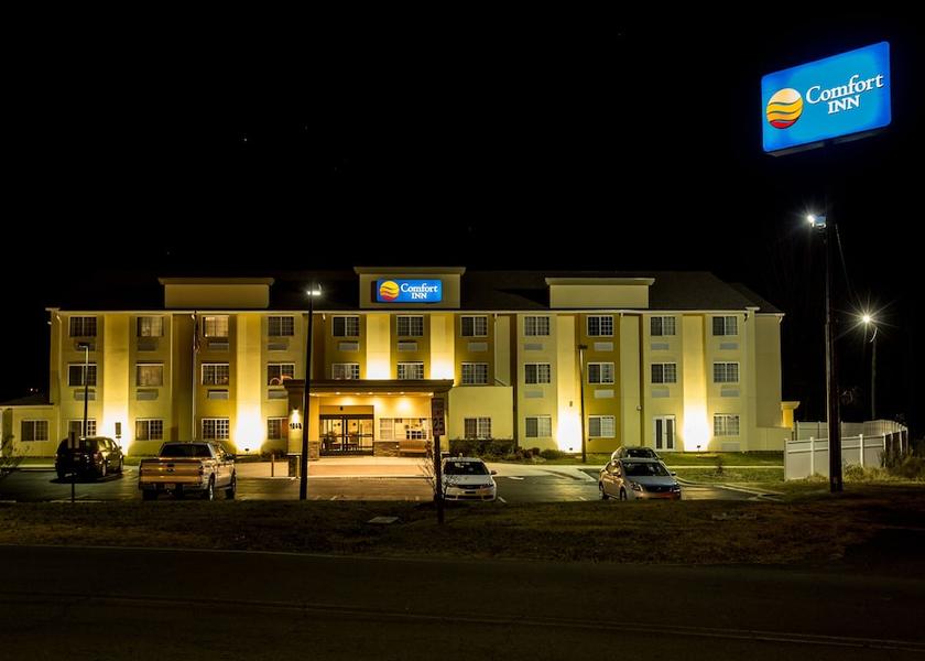 North Carolina Mount Airy Facade