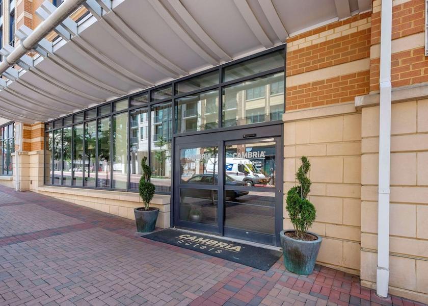 Maryland Rockville Exterior Detail