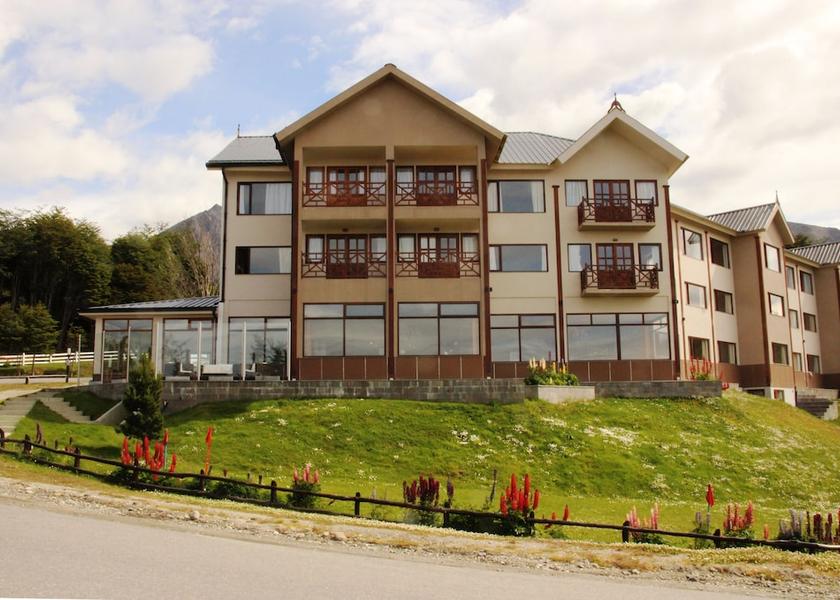 Magallanes Ushuaia Facade